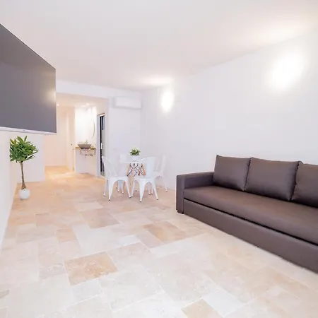 Apartament Confort 2 En Barri Port Maritim Lägenhet *